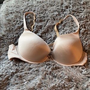 Cacique tee shirt bra